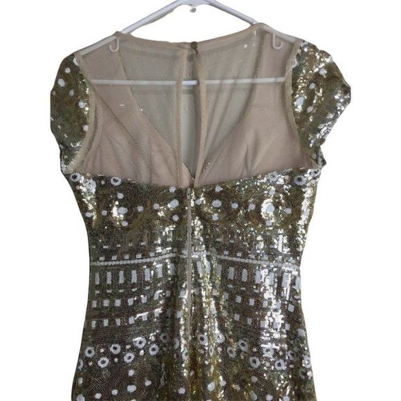 Women's Sequin Hearts Illusion mesh Back Body Con Dress Size 5 Jr Metallic 0059 - Picture 5 of 6